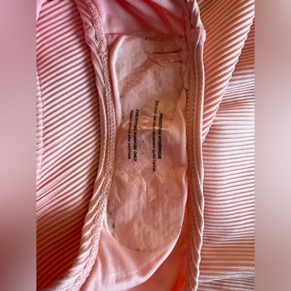 Garage denim ribbed one piece swimsuit in peach. Size M NWOT! - Picture 9 of 9